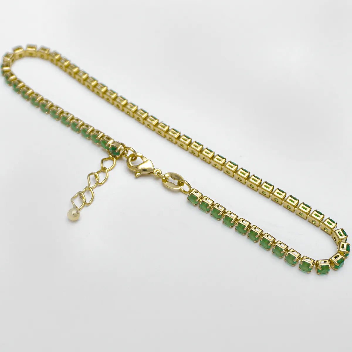 T Circonias Verde Unisex 22 Cms + Extensor